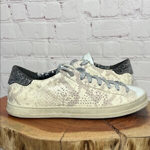 P448 John Sneakers in Cream Leather Snake Print